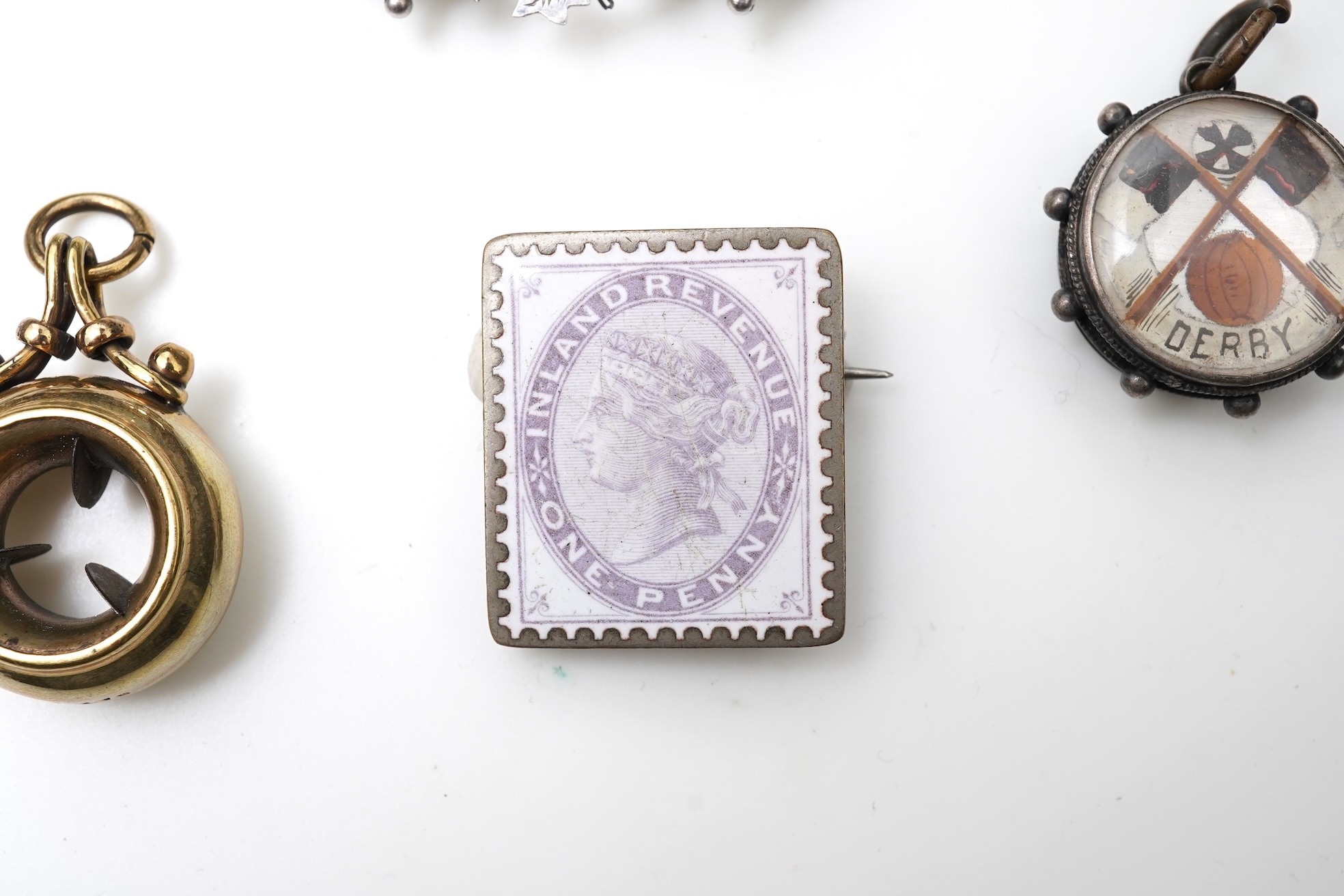 A collection of jewels, late 19th/early 20th century